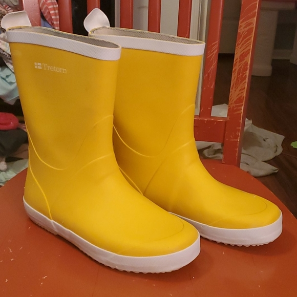 Tretorn Shoes - Tretorn Helsingboro Swiden wings size 40 /10 women